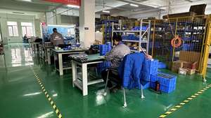 Prótesis de rodilla de titanio Articulación de rodilla protésica con rodamiento de peso de un solo eje con función de autobloqueo y asistencia de extensión - Product Image 5