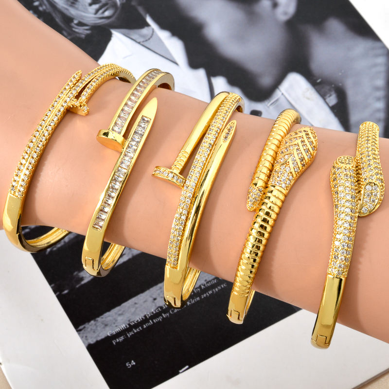 nail bangles