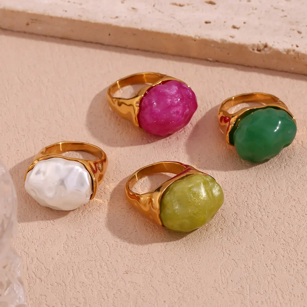 Penjualan Terbaik cincin Chunky geometris baja tahan karat Kreatif 18K berlapis emas akrilik warna-warni cincin jari batu