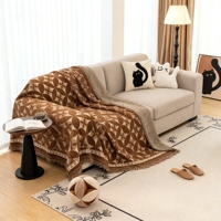 Housse de canapé moderne en chenille de qualité supérieure, extensible, à imprimé géométrique, antidérapante, respirante, douce pour la peau, durable, pour salon