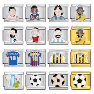 สร้อยข้อมือสแตนเลสสตีลลายฟุตบอล งานเชื่อมแบบหยดน้ำมัน สไตล์อิตาลี ทำมือ ของขวัญ - Product Image 1