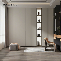 Aparador Moderno de Lujo Personalizado de Madera Maciza con Almacenamiento, Altura Ajustable y Paneles de Rejilla Fina - Mueble Personalizado para Comedor