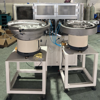 Machine à découper les bouchons de bouteilles de gin, machine à découper et assembler les bouchons à languette pour bouteilles en verre, bouchons en plastique Konyagi