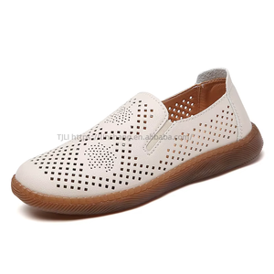 Women's <b>Shoes</b> New Summer Hollow-Out Design <b>Soft</b>-Soled Cow Tendon <b>Shoes</b> That Are Comfortable Versatile for Mothers - Product Image 5