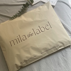 Shipping Packaging Biodegradable Courier Envelope Mailing Bag For Clothes Costom printed recycled plastic polymailer mailing bag