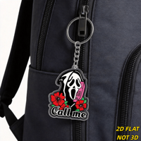 Call Me Ghost sleutelhanger schreeuwend masker met roze telefoon en rode bloemen acrylbedel voor sleutels, tassen, rugzakken