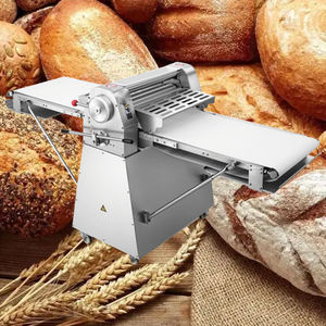 Machine de laminage de pâte électrique automatique commerciale pour mini équipement de boulangerie de pâtisserie de croissant-nouvelle condition pour les farines - Product Image 1