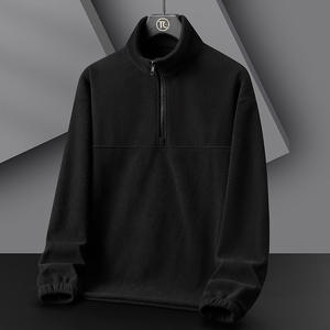 เสื้อสเวตเตอร์ผู้ชายโลโก้แบบกำหนดเอง ผ้าฟลีซขนแกะผสมแคชเมียร์ รุ่นใหม่สำหรับฤดูใบไม้ร่วงและฤดูหนาว ทรงสลิม คอปกซิปครึ่งตัว สไตล์ลำลอง  แบบโจ๊กเกอร์ - Product Image 1