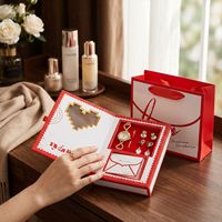 Coffret Cadeau Personnalisé Wisteria pour Femme : Montre en Quartz Cristal, Bijoux, Collier, Bagues – Doux, Élégant, Trèfle, Luxe, Cadeau Personnalisé
