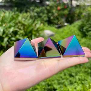 Pirámides de Obsidiana Aura Curativa al por Mayor, Pirámides de Cristal de Obsidiana Pulida de Egipto Talladas para la Sanación - Product Image 3