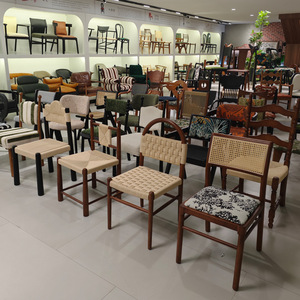 Silla <span class=keywords><strong>de</strong></span> Comedor sin Brazos Tapizada en Cuero y Madera Sólida <span class=keywords><strong>de</strong></span> Estilo Mid-Century, Modelo JC2616, para Cafeterías, Salones y Restaurantes - Product Image 2