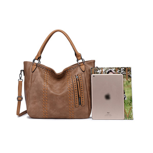 Túi Tote Sức Chứa Lớn 2021 Thời Trang Nữ <span class=keywords><strong>Rivet</strong></span> Brown Da Mềm Vai Túi Xách Tay Sang Trọng Túi Xách Nữ - Product Image 1