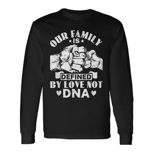 Notre famille est définie par l'amour, pas par le ADN, t-shirt à manches longues, adoption, soins en famille d'accueil - Product Image 2