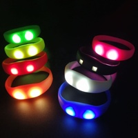 Bracelet LED lumineux à commande vocale à distance activé par le son pour les événements, les soirées rave, les bracelets lumineux pour les festivals