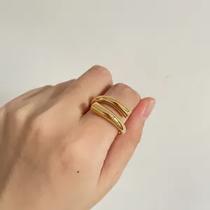 Anello in acciaio inossidabile 316L a doppio cerchio aperto a strati larghi anelli placcati in oro 18 carati per gioielli di moda minimalista da donna 2021