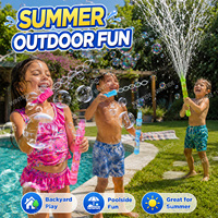 WANNA BUBBLES Baguette à bulles 2-en-1 et pulvérisateur d'eau, jouet à double fonction pour enfants, idéal pour les fêtes estivales en extérieur