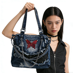 Bolso Tote de Mezclilla Desgastada Estilo Y2K con Bordado de Mariposa Roja y Remaches Punk, Bolso Bandolera Vintage Lavado <span class=keywords><strong>para</strong></span> <span class=keywords><strong>Mujer</strong></span> - Product Image 1