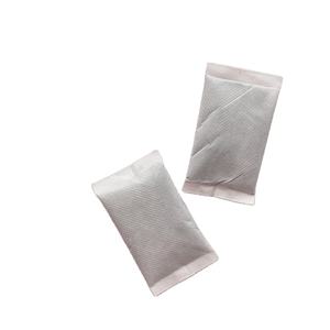 Sachets de poche à chaleur instantanée pour mains chaudes activés par l'air CE ISO MSDS Patch auto-chauffant jetable Coussin chauffant adhésif Chauffe-mains - Product Image 2