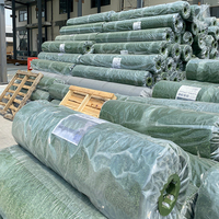 Gazon synthétique personnalisé directement de l'usine, pelouse artificielle durable, tapis d'herbe artificielle pour aménagement paysager
