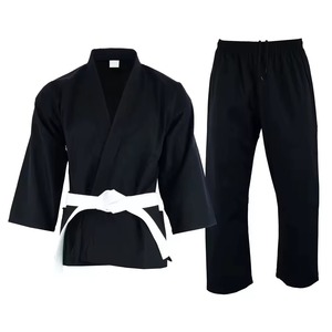 Ensemble de kimonos de BJJ de qualité supérieure, logo personnalisé, position avant, respirant, toucher doux, polyester/coton, durable, séchage rapide - Product Image 3