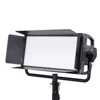 Panneau lumineux LED RGBCCT pour scène, CRI 97 élevé, excellent mélange de couleurs, sans scintillement, contrôle DMX512, indice de protection IP33, en alliage d'aluminium, dimmable
