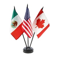 Drapeau de table miniature en polyester du Canada 2026 avec base en aluminium, impression numérique, portable et durable pour les événements polyvalents
