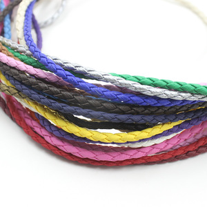 Cordón de cuero de PU trenzado colorido de 3mm y 4mm de alta calidad, hilo de PU suave para hacer joyas, hallazgos, <span class=keywords><strong>cuerda</strong></span> para envolver regalos - Product Image 1