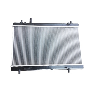 Parti del gruppo serbatoio dell'acqua del radiatore e del gruppo serbatoio dell'acqua del motore per Jinbei Lion marino X30 X30L T30 e T32 Trucks - Product Image 2