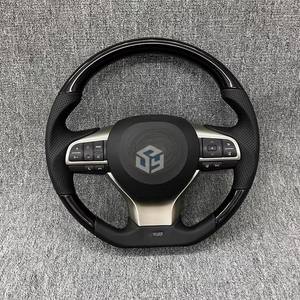 Volant à LED en carbone sans garniture centrale en cuir semi-perforé pour Toyota Hilux GR 86 Land Cruiser Fortuner Chr Mark X - Product Image 3