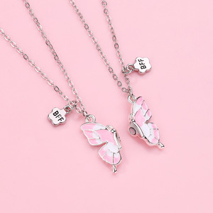 Magnetic Heart Puzzle Butterfly Charm Drip Oil Heart Pendent collana per coppie Best Friend Forever BFF collana per bambini - Product Image 5