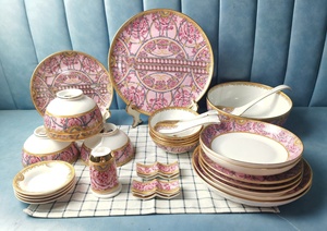 Service d'assiettes de luxe 32 pièces et céramique best-seller européen minimaliste cadeaux en porcelaine osseuse Set De Ollas 40 Piezas - Product Image 4