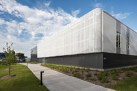 Structure en acier durable pour entrepôt de stockage, atelier métallique, bâtiment préfabriqué pour usine et centre industriel