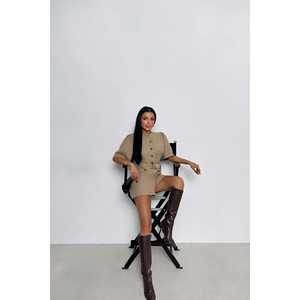 Mono de pana beige de cintura alta, corte holgado con detalles de botones, estampado de verano para trabajo y fitness, de una pieza, pedido mínimo. - Product Image 2