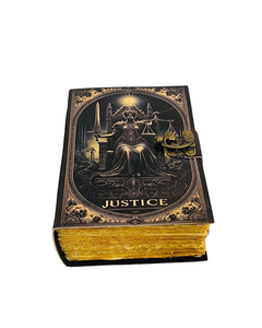 Grand carnet en cuir fait main style Tarot de la Justice, Grimoire vintage avec couverture gaufrée, pages vierges pour l'écriture et le dessin - Product Image 2