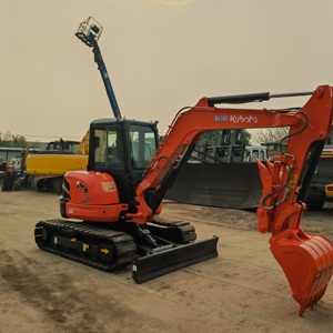 Mini pelle sur chenilles Kubota U40 d'occasion japonaise U008 U30 U35 pelleteuse sur chenilles d'occasion agricole en bon état à des prix abordables - Product Image 3