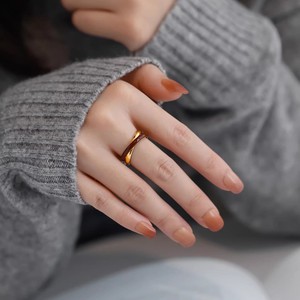 Anello in Acciaio Inossidabile Placcato Oro 18K PVD, Smalto <span class=keywords><strong>Rosso</strong></span> <span class=keywords><strong>Vino</strong></span>, Doppio Strato, Gioielli Minimalisti alla Moda per Donne - Product Image 5