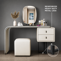 Ensemble de meubles de salle de bain en bois massif de luxe, couleur crème, style moderne minimaliste, table de maquillage en cuir, meubles de rangement pour chambre à coucher