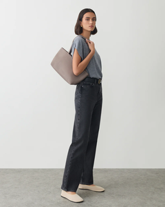 Bolso Tote Fácil de Llevar, de Cuero Vegano Resistente e Impermeable, para Mujer - Product Image 2