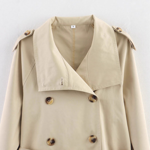 Questo autunno la <span class=keywords><strong>moda</strong></span> femminile e <span class=keywords><strong>il</strong></span> Versatile <span class=keywords><strong>Trench</strong></span> corto a tre colori con fibbia in vita <span class=keywords><strong>è</strong></span> un capospalla elegante ed elegante - Product Image 3