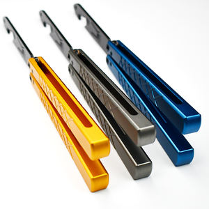 Couteau multifonction Lame pliante Couteau en acier 440c Pratique de la formation Habileté Lame non affûtée Manche en aluminium Couteau à outils EDC - Product Image 3