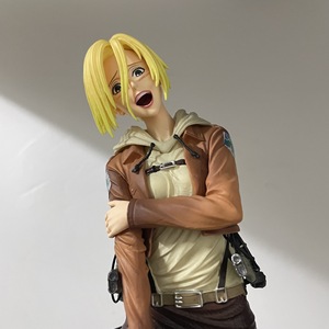 Figura de Acción de PVC de Annie Leonhart de Attack on Titan, Juguete de Moda, Regalo de Cumpleaños, Artículo Decorativo - Product Image 2