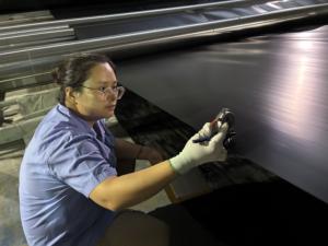 Premium Flexible Smooth/Textured Black <b>Geomembrane</b> for Landfill Containment & Fishpond Seepage Prevention - Product Image 3