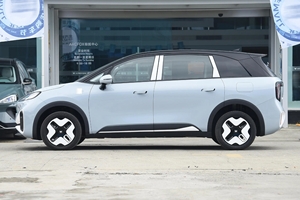 Auto Usata Arctic Fox Koala 2023 Veicolo Elettrico Familiare Professionale 401-500km NEDC Autonomia Ridotta 35000km Guida a Sinistra - Product Image 3