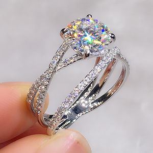 Huitan — bagues de fiançailles trois lignes croisées, pour femme, bijoux en argent clair, très grand <span class=keywords><strong>diamant</strong></span> rond, Macro pavé, mariage - Product Image 2
