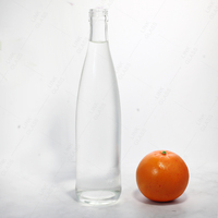 Échantillon gratuit 750 ml Boissons gazeuses haut de gamme Eau minérale française evian Bouteille en verre pour l'utilisation des boissons