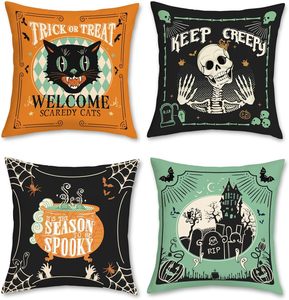 Housse de coussin vintage pour Halloween, 4 pièces, motif chat, crâne, chauve-souris, fantôme, château, en velours doux, décoration de canapé pour intérieur et extérieur - Product Image 1