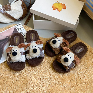 Chaussons pour femmes à motif <span class=keywords><strong>de</strong></span> <span class=keywords><strong>chien</strong></span> <span class=keywords><strong>de</strong></span> dessin animé portables pour l'automne et l'hiver, design à bout unique, chauds et confortables. - Product Image 6