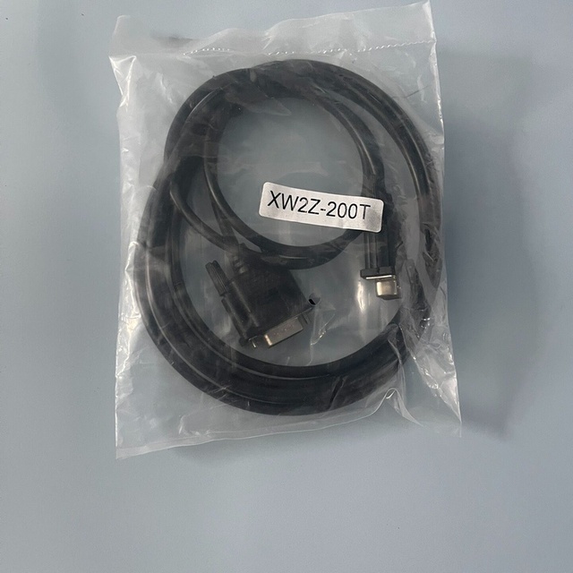 XW2Z-200T Connecting Cable PLC