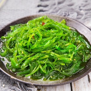 Wakame rumput laut organik kualitas tinggi makanan hijau segar dan kering Tiongkok Kosher lumut laut rendah kalori bersertifikat Halal