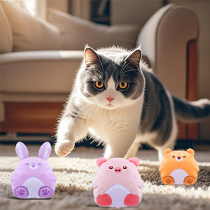 Auf Lager Großhandel Anpassbare Niedliche Schwein Kaninchen Bär Katzenminze Plüschtier Interaktives Katzen-Kauspielzeug Weiches Plüsch-Selbstunterhaltungsspielzeug - Product Image 2